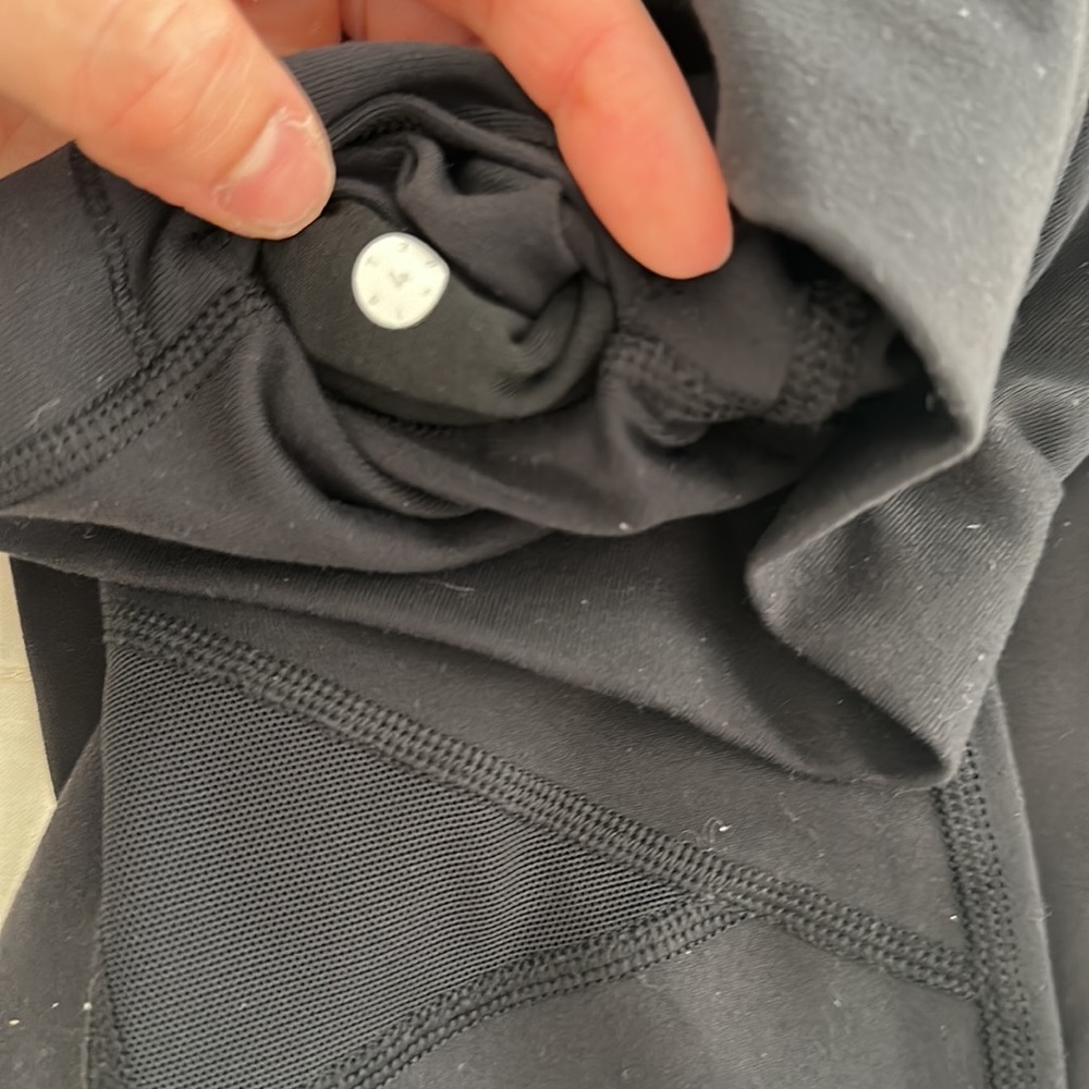 Lululemon Wunder Under Hi-Rise Tech Mesh Size 4 EUC - Picture 10 of 10